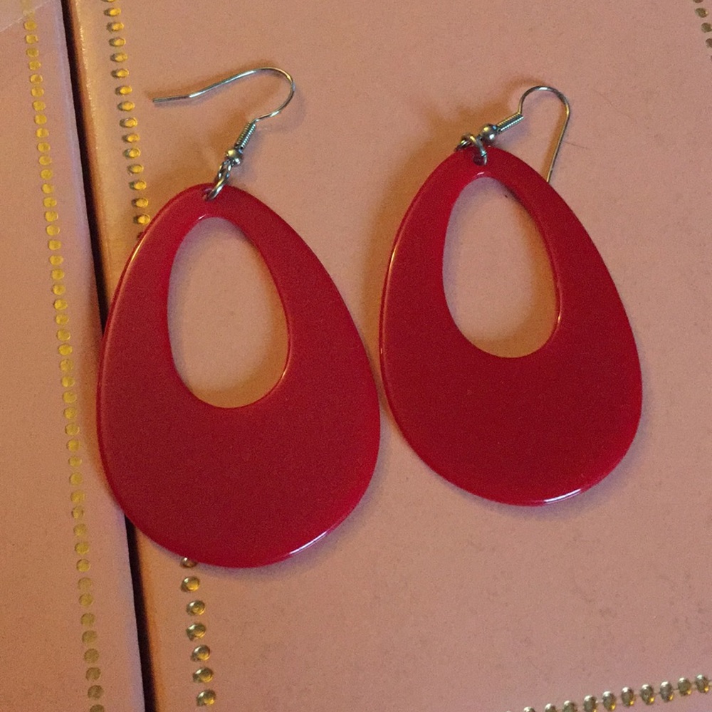 Red hook earrings